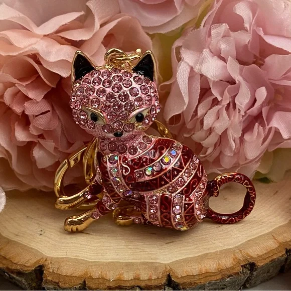 Pink Striped Crystal Egyptian Tabby Cat Keychain Charm - Picture 5 of 16